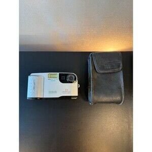 RCA CDS4100 Digital Camera 1.5 Megapixel with Case Y2K Era Point and Shoot